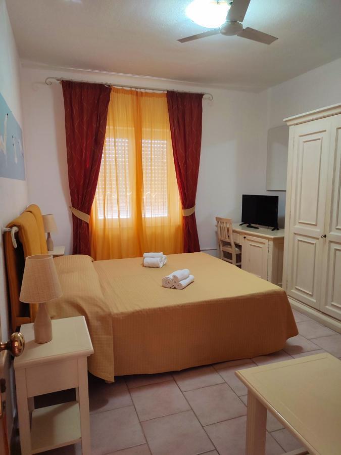 A.I.R. Hotel Gabbiano Isola Rossa Exterior foto